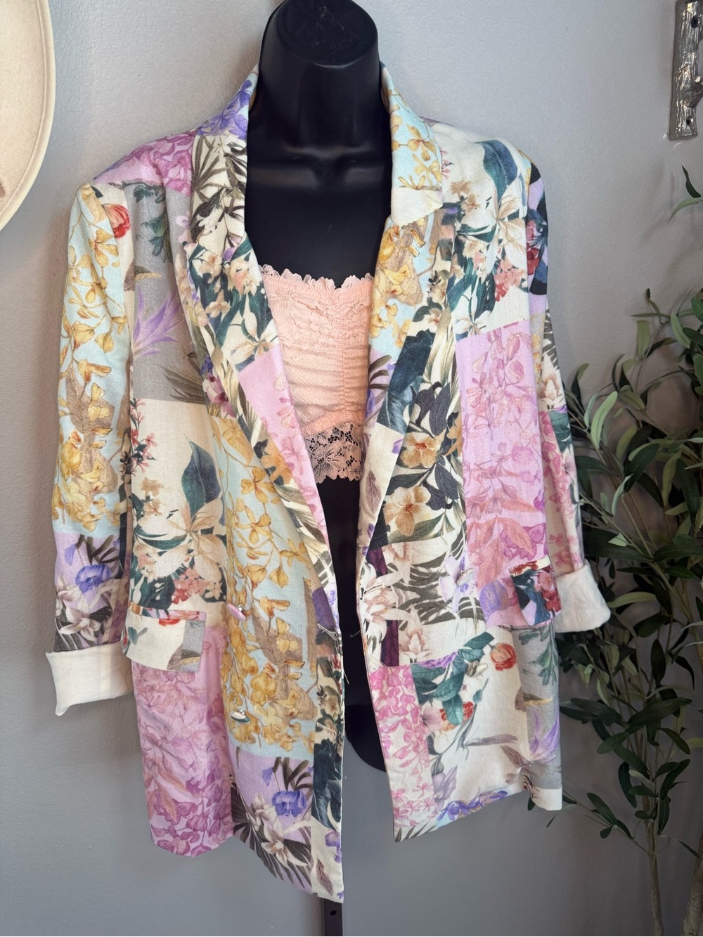 VICI Floral Linen Blend Patchwork Blazer| Relaxed Fit | Cottage Core | Medium - Picture 2 of 7